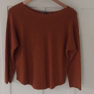 Vince sz small rust color sweater